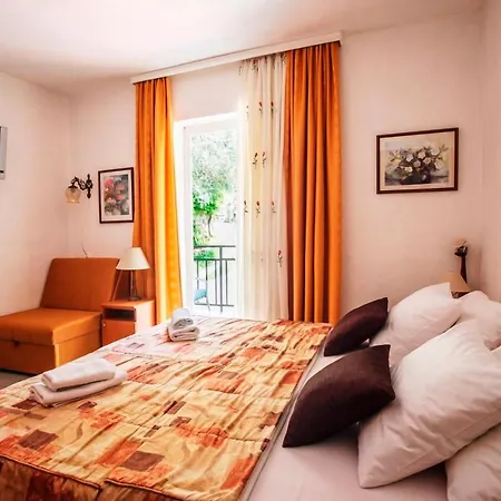 Apartments Maxhit Tivat Exterior photo