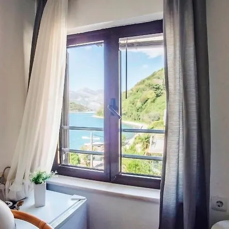 Apartments Maxhit Tivat Exterior photo