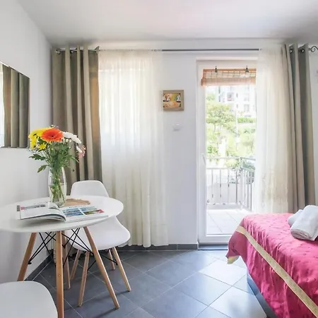 Apartments Maxhit Tivat Exterior photo
