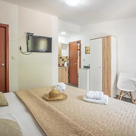 Apartments Maxhit Tivat Exterior photo