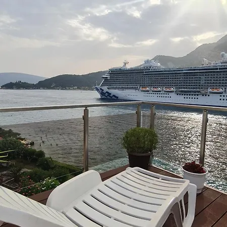 Apartments Maxhit Tivat Room photo