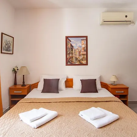 Apartments Maxhit Tivat Exterior photo