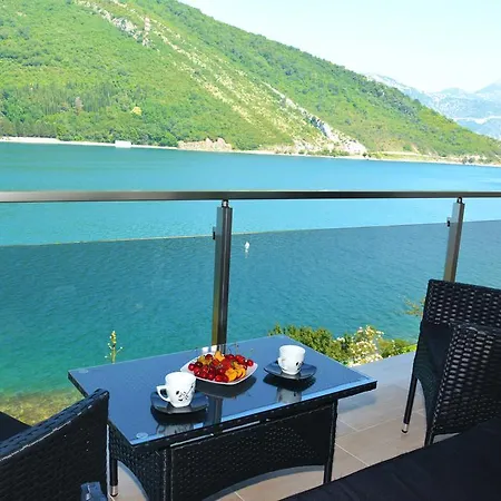 Apartments Maxhit Tivat Exterior photo