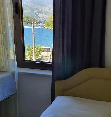Apartments Maxhit Tivat Exterior photo