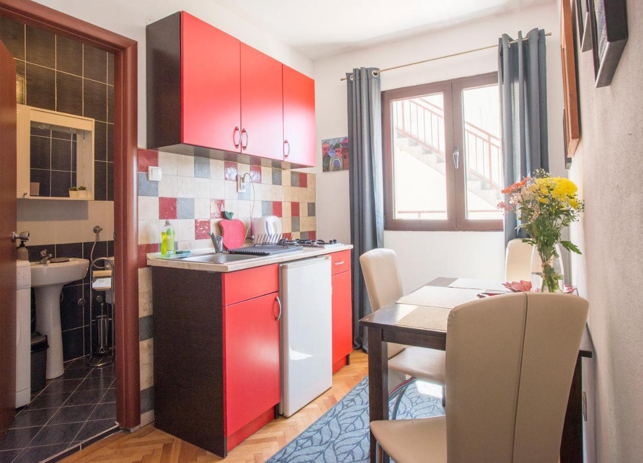 Apartment Maxhit *