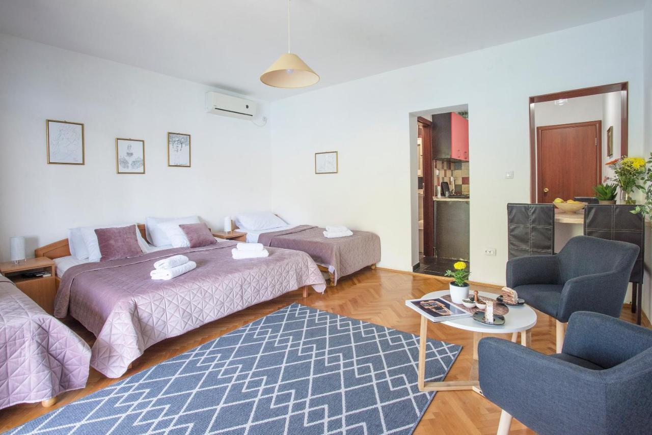 Maxhit Apartment