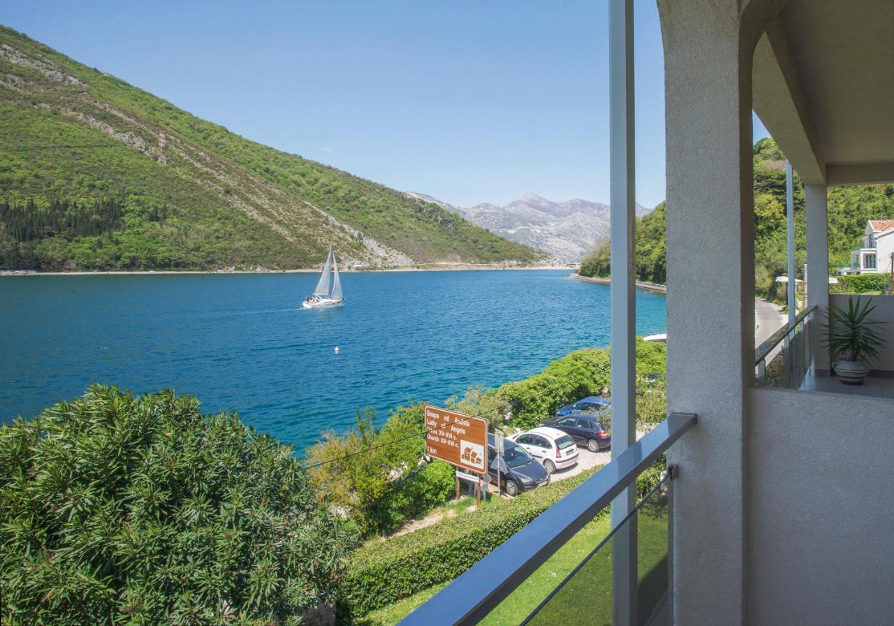 Apartment Maxhit Tivat