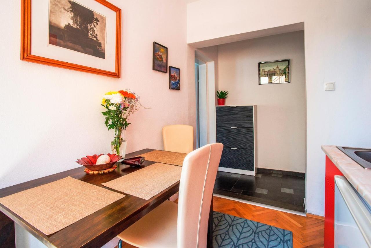 Apartment Maxhit *